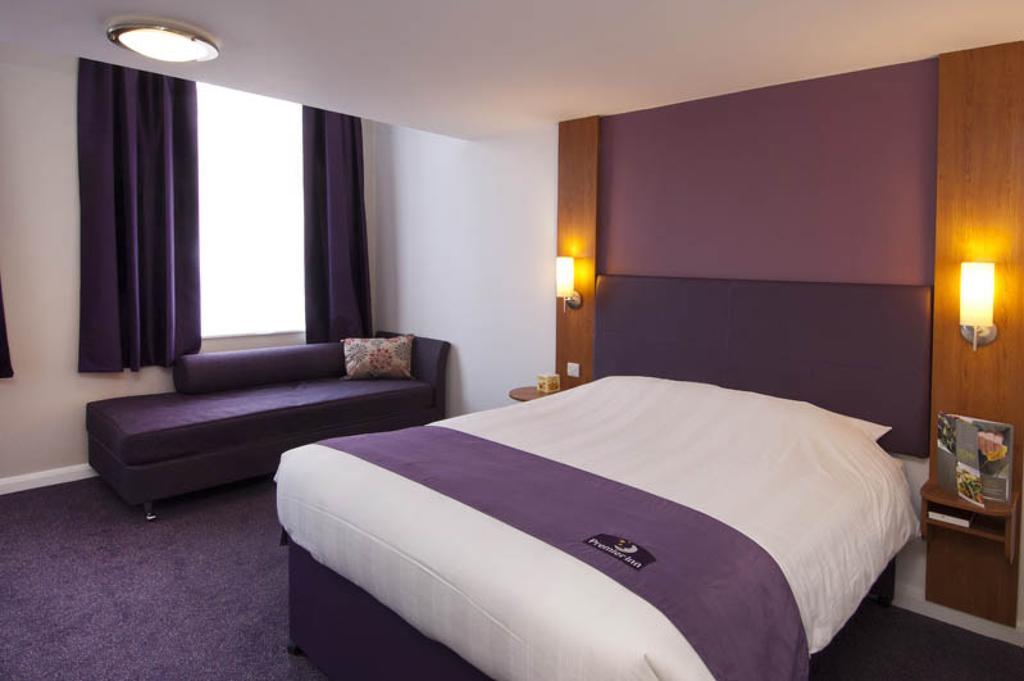 Premier Inn London Hayes, Heathrow Hayes  Buitenkant foto