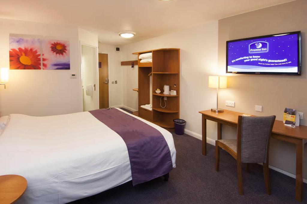 Premier Inn London Hayes, Heathrow Hayes  Buitenkant foto